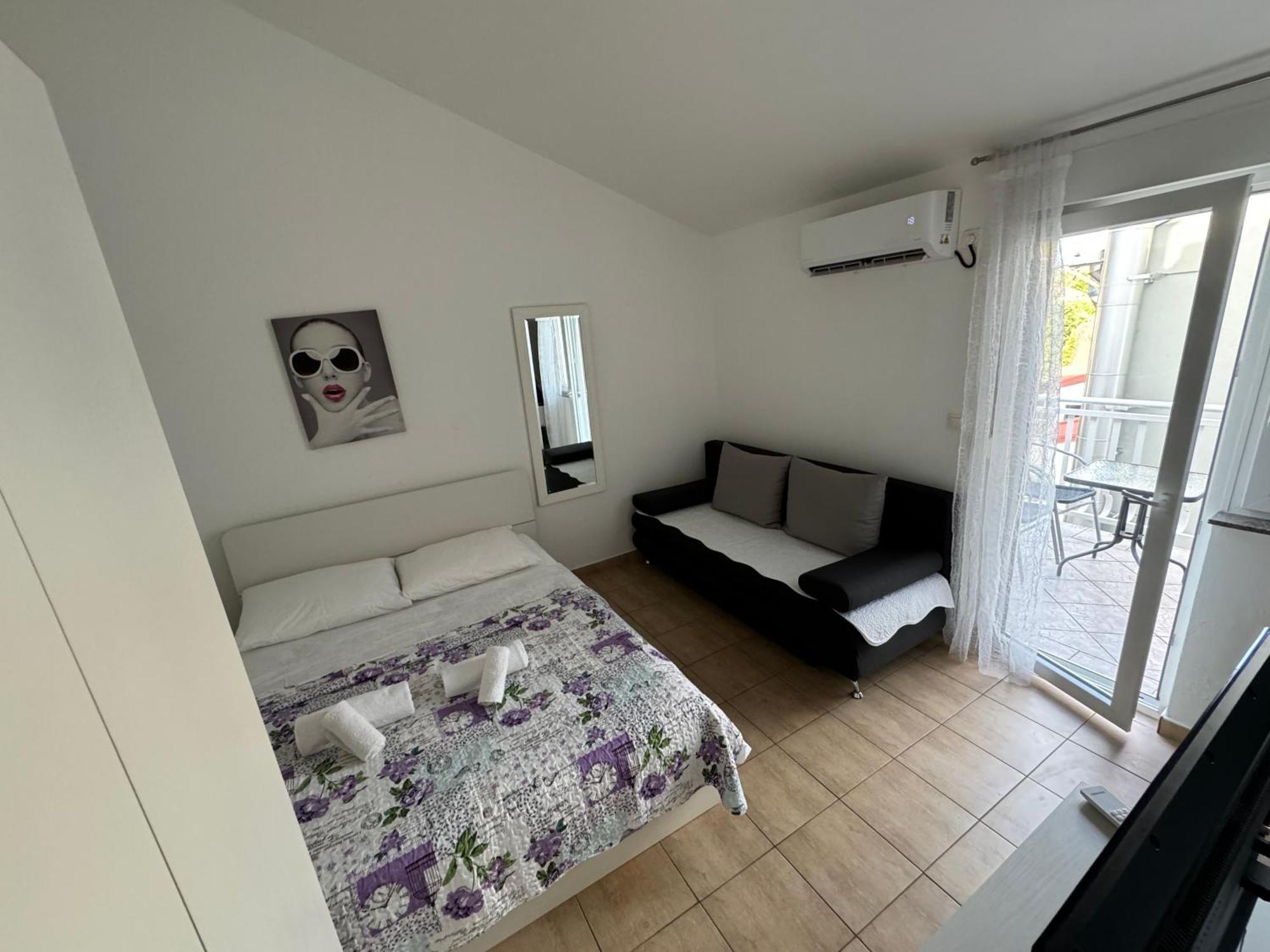 Apartment Nina Starigrad Paklenica Εξωτερικό φωτογραφία